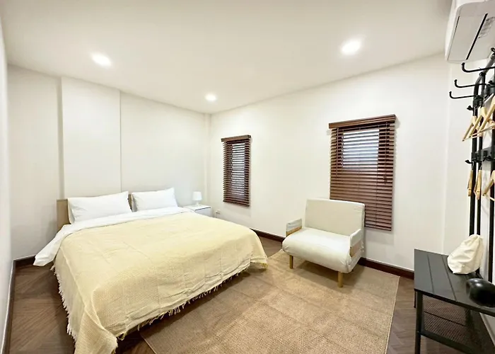 Nalalin 8 Pax 3 Donmuang Airport Entire House